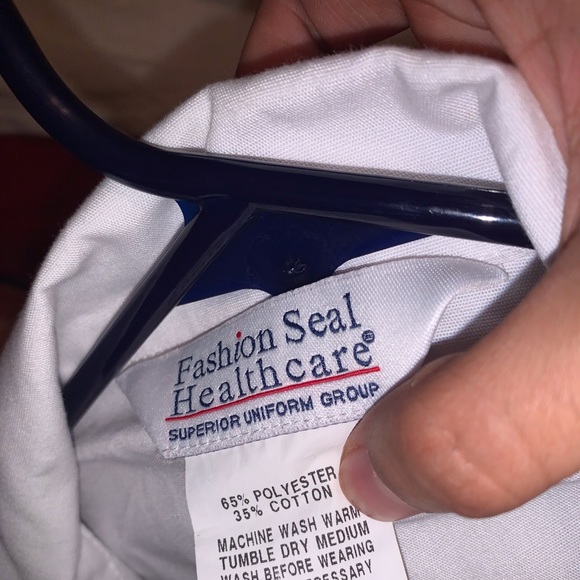 Knee Length Lab Coat - Picture 3 of 3